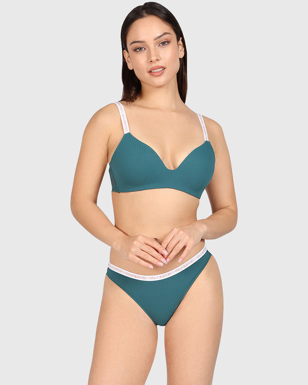 Isla & Evie Trend No Wire Plunge Bra