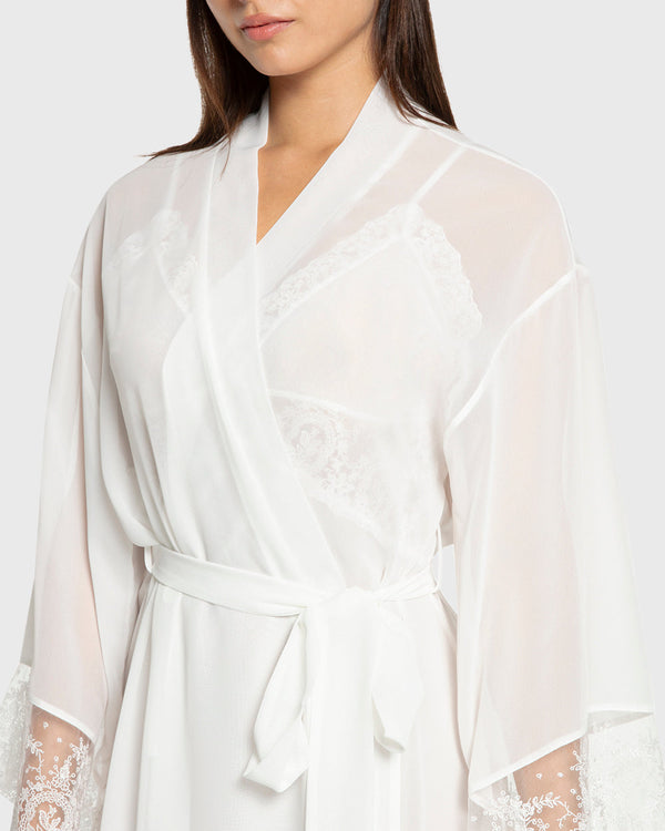 Isla & Evie Bright White Chiffon Robe
