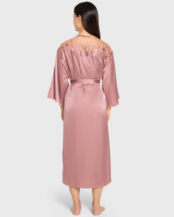 Isla & Evie Nostalgia Rose Satin Robe