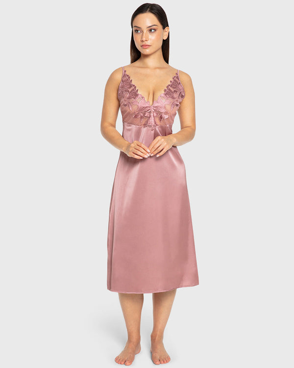 Isla & Evie Nostalgia Rose Satin Slip