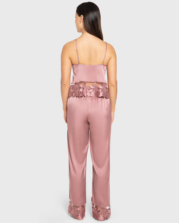 Isla & Evie Nostalgia Rose Satin Pajama Set