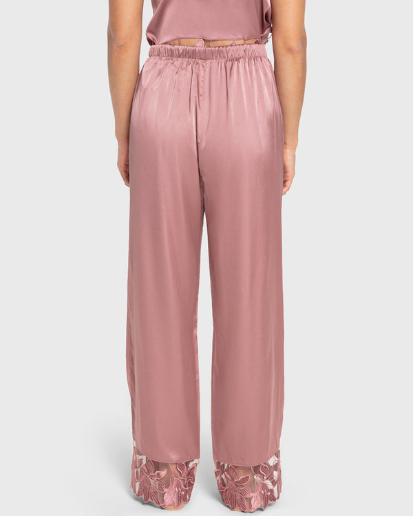 Isla & Evie Nostalgia Rose Satin Pajama Set