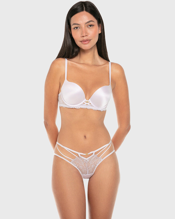 Isla & Evie Luxe Fashion Lace Cheeky Panty