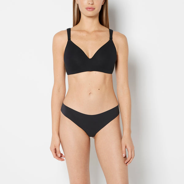 No Show Invisible Thong in Tuxedo