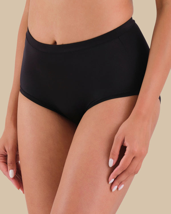 ISLA & EVIE SEAMLESS SHORTIE PANTIES Black / S