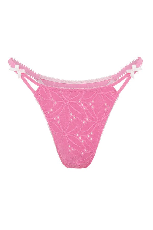 Wild Lovers Clea Brief